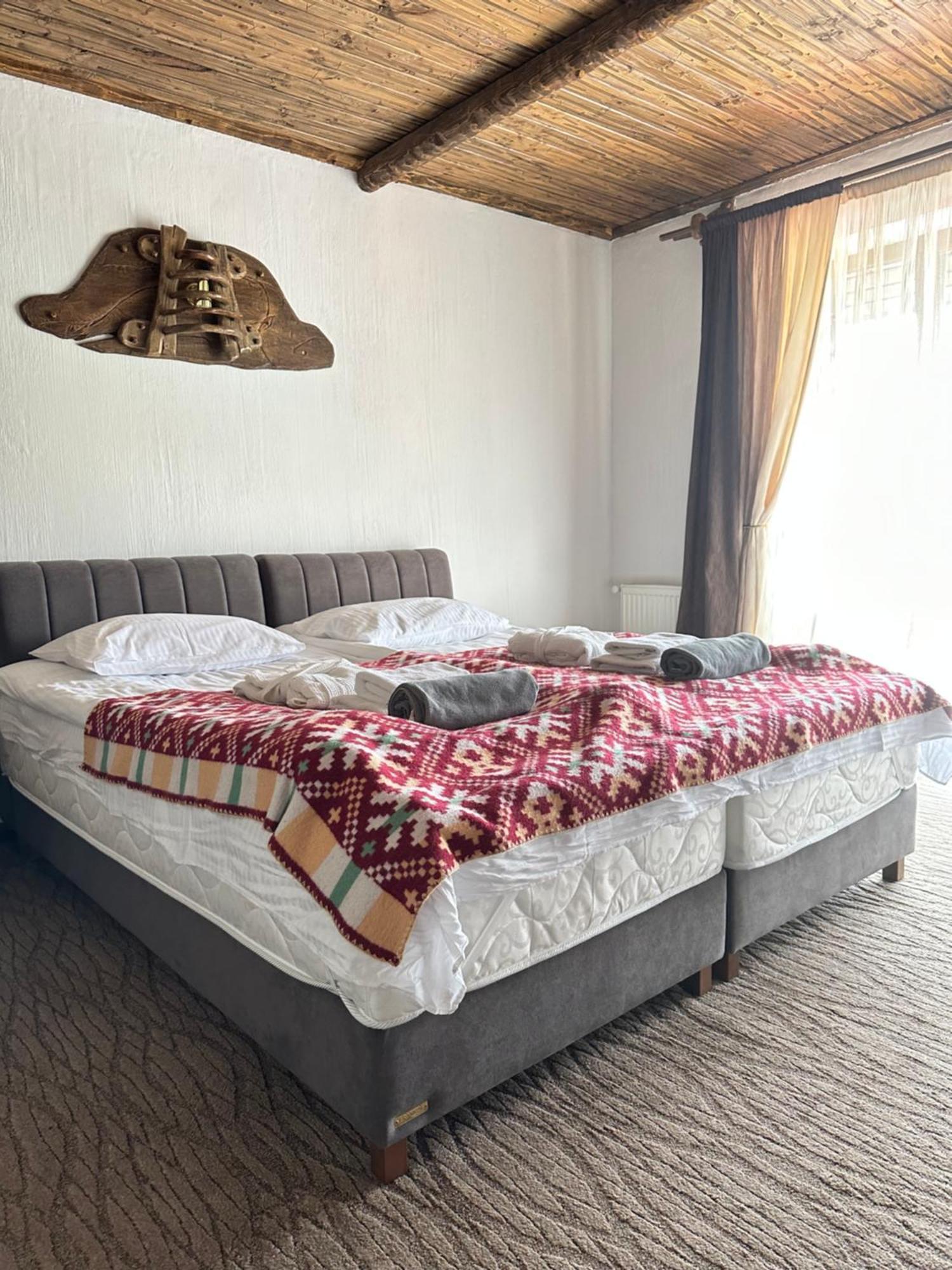 Spa Hotel Gora บูโคเวล ภายนอก รูปภาพ