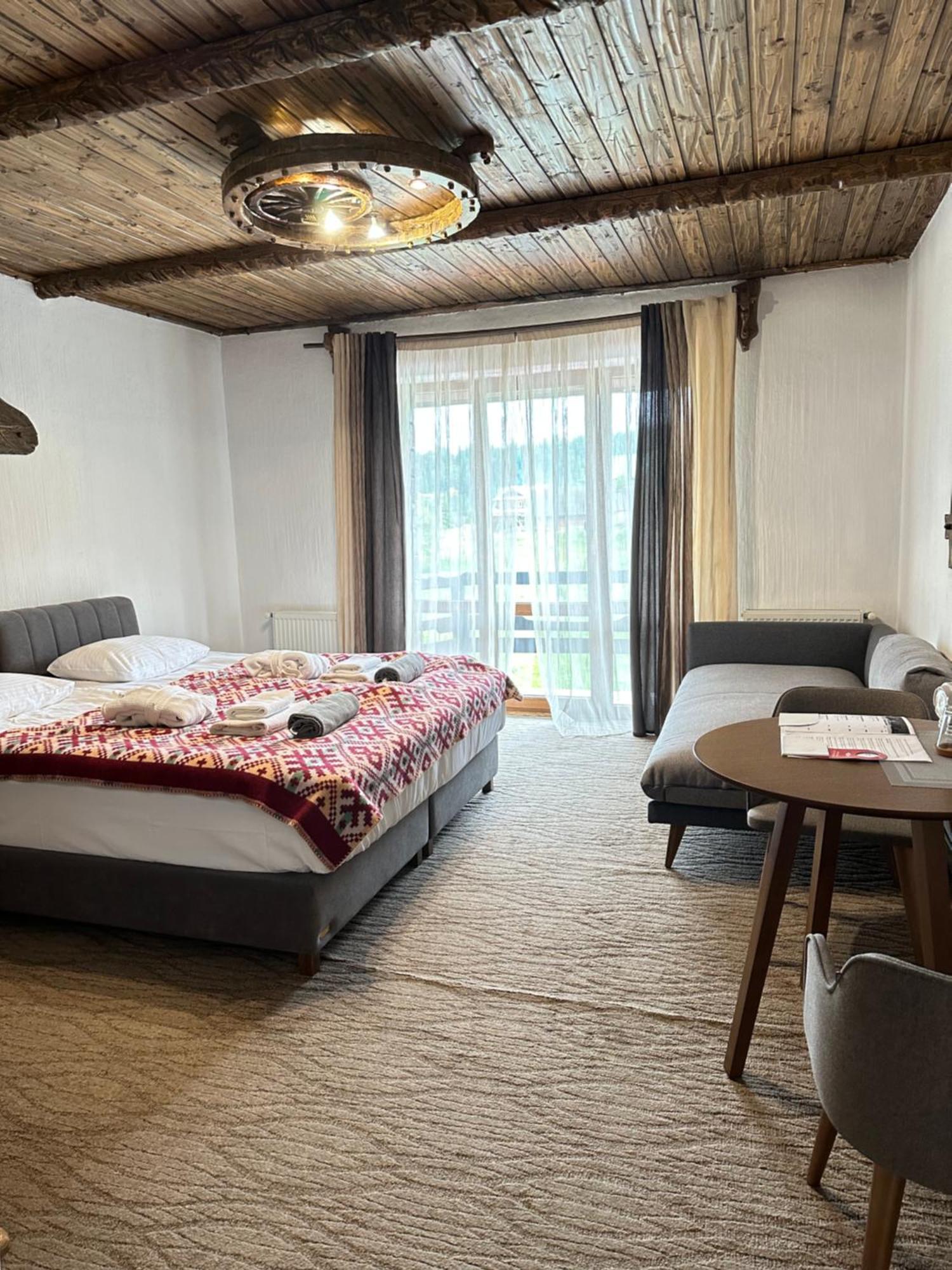 Spa Hotel Gora บูโคเวล ภายนอก รูปภาพ