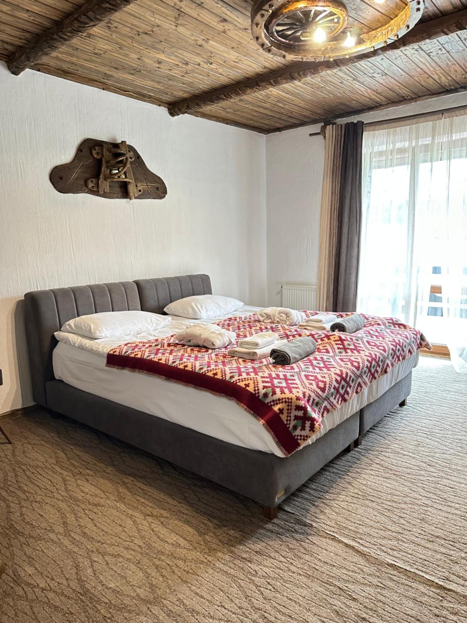 Spa Hotel Gora บูโคเวล ภายนอก รูปภาพ