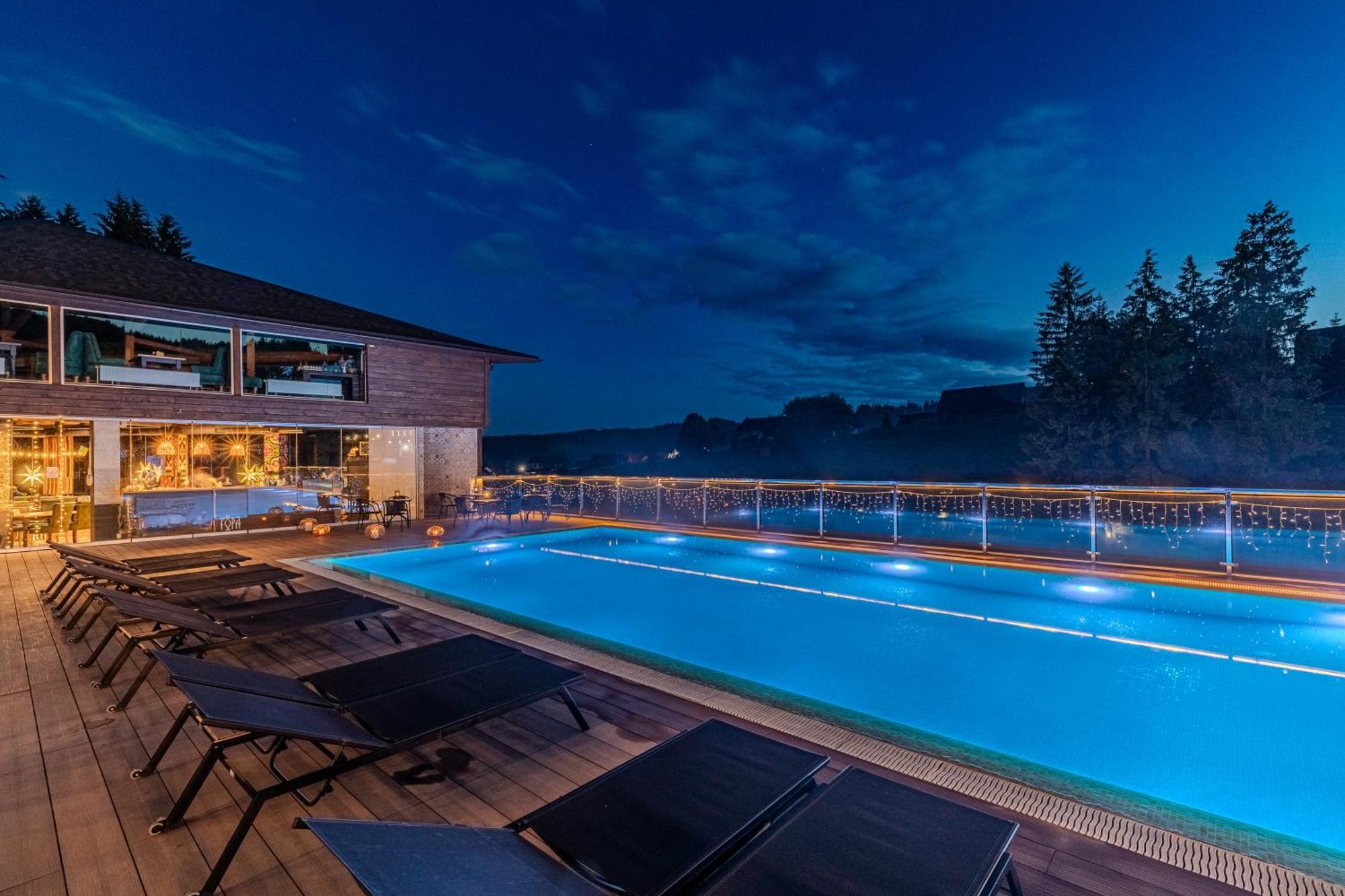 Spa Hotel Gora บูโคเวล ภายนอก รูปภาพ